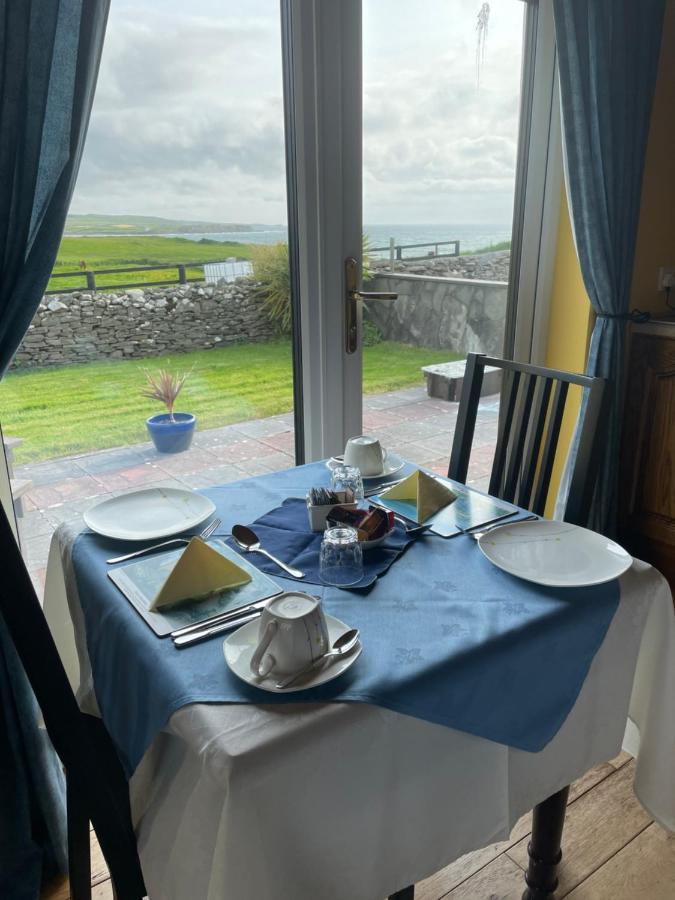 Cois Farraige Bed & Breakfast Лехинч Екстериор снимка