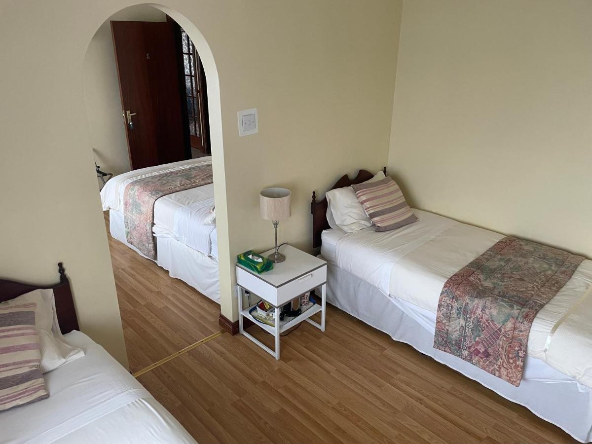 Cois Farraige Bed & Breakfast Лехинч Екстериор снимка